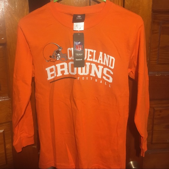 NFL Tops - Cleveland browns tshirt NFL Tops - Cleveland browns tshirt